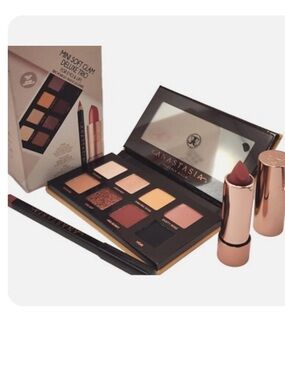 Anastasia Mini Soft Glam Deluxe Trio - Pink Lipstick & Eyeshadow Palette